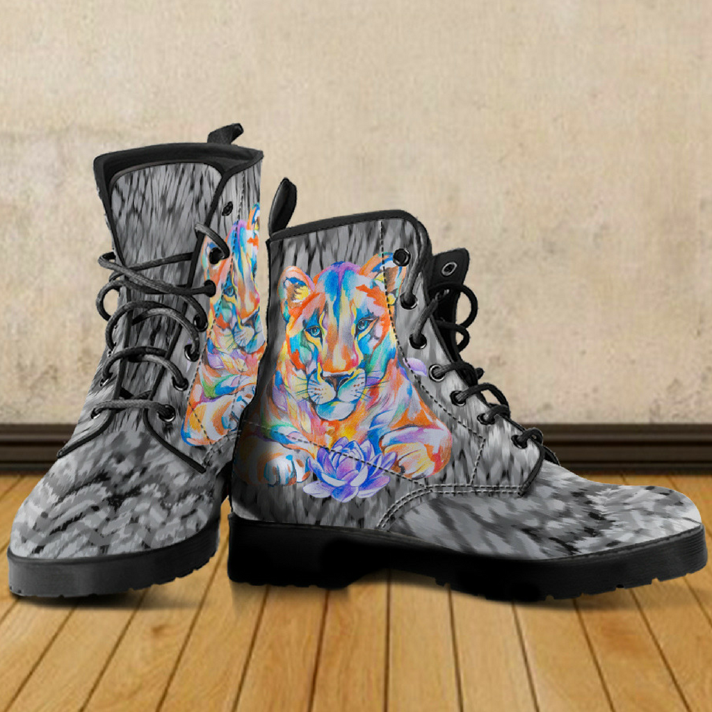 Watercolor Lioness Boots | woodation.myshopify.com