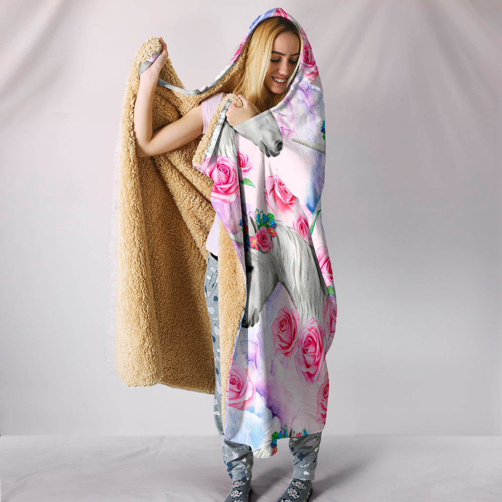 Unicorn Love Hooded Blanket | woodation.myshopify.com